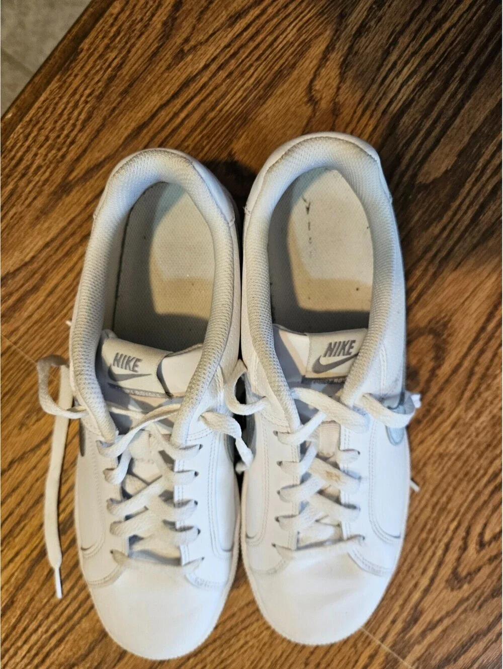 Size 11 - Nike Court Royale SL White Metallic Silver Womens No box